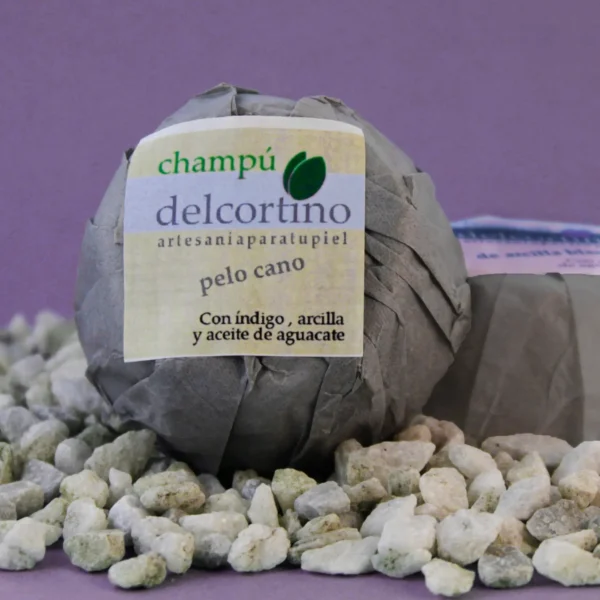 Champú pelo cano